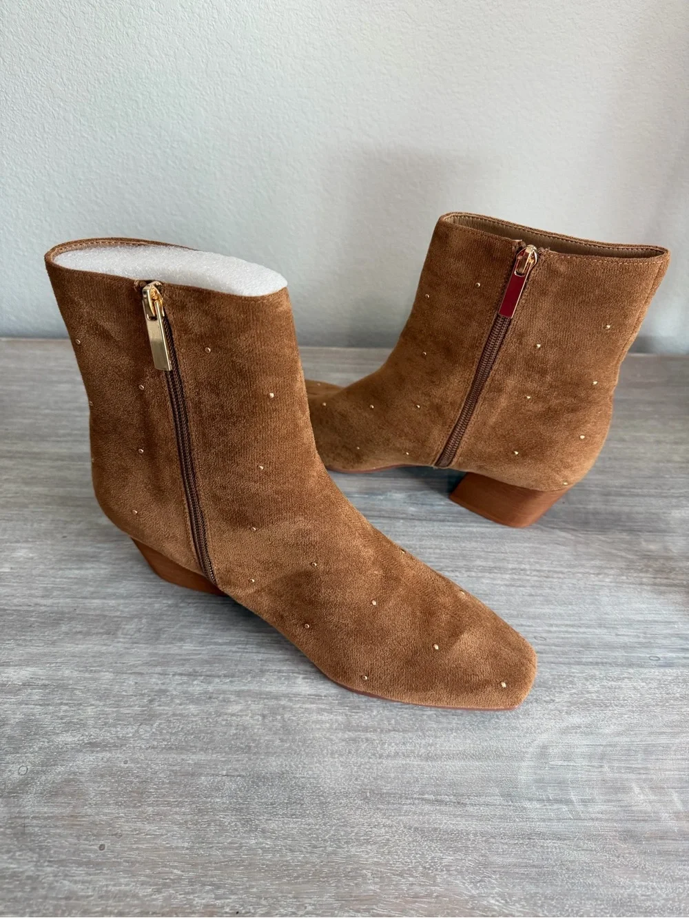 Corkys Brown Suede Studded Such a Tease Zip Square Toe Block Heel Ankle Boots 8